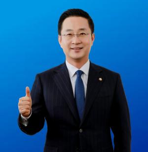[인터뷰] 박성준 민주당 중구성동(을) 후보 “정권 심판의 최전선, 반드시 승리로 보답”